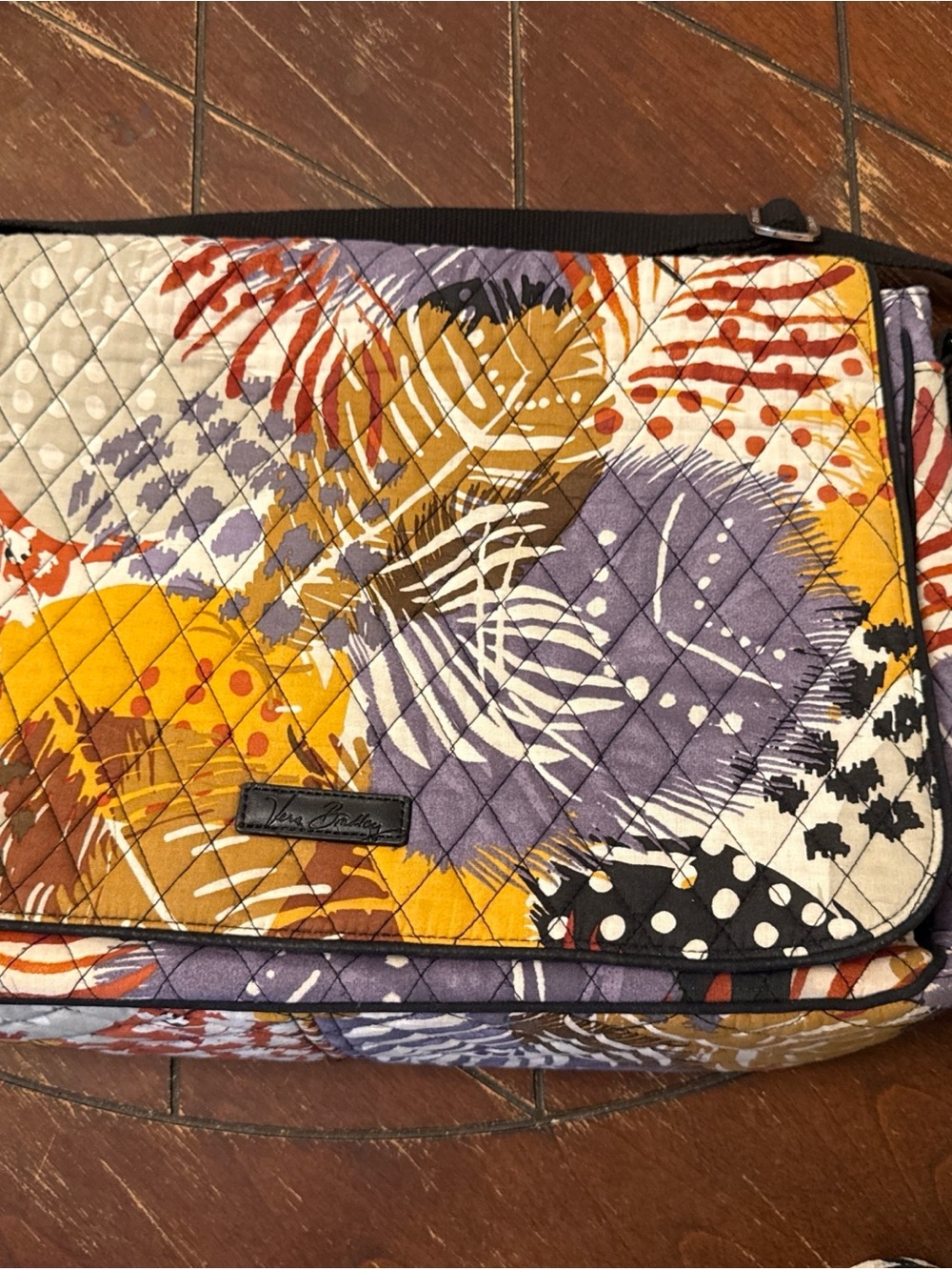 Vera Bradley Large Laptop Messenger Crossbody Bag Painted Feathers Retired Print